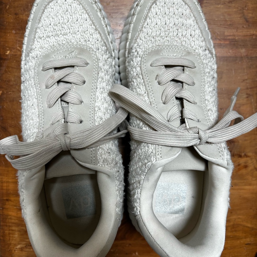 DV by Dolce Vita Crocheted Beige and White Sneakers - Picture 3 of 3